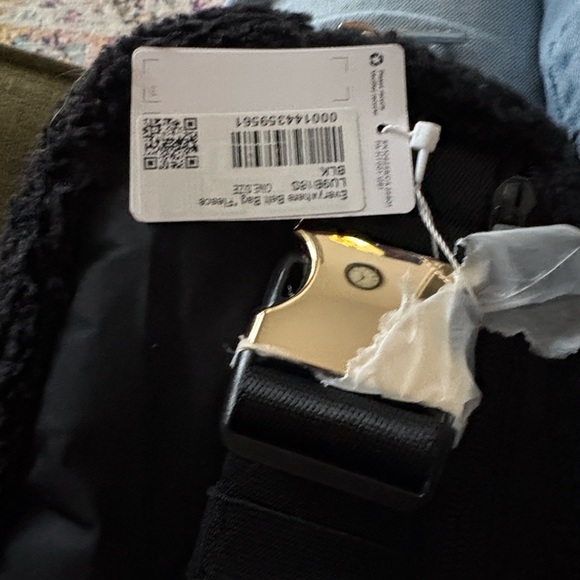 lululemon athletica Black Shearling Crossbody Bag - Picture 4 of 6